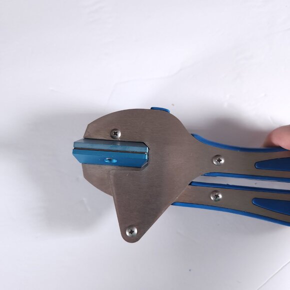 QuicKUTZ Die Cutting Squeeze Hand Tool Press Pocket Dies Scrapbooking Crafts - Picture 7 of 12